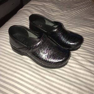 Dansko Size 38